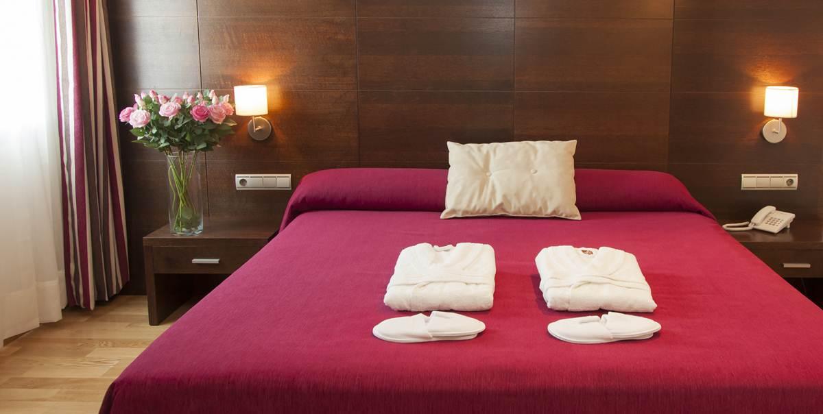 Hotel Fc Villalba Кольядо-Вільяльба Екстер'єр фото