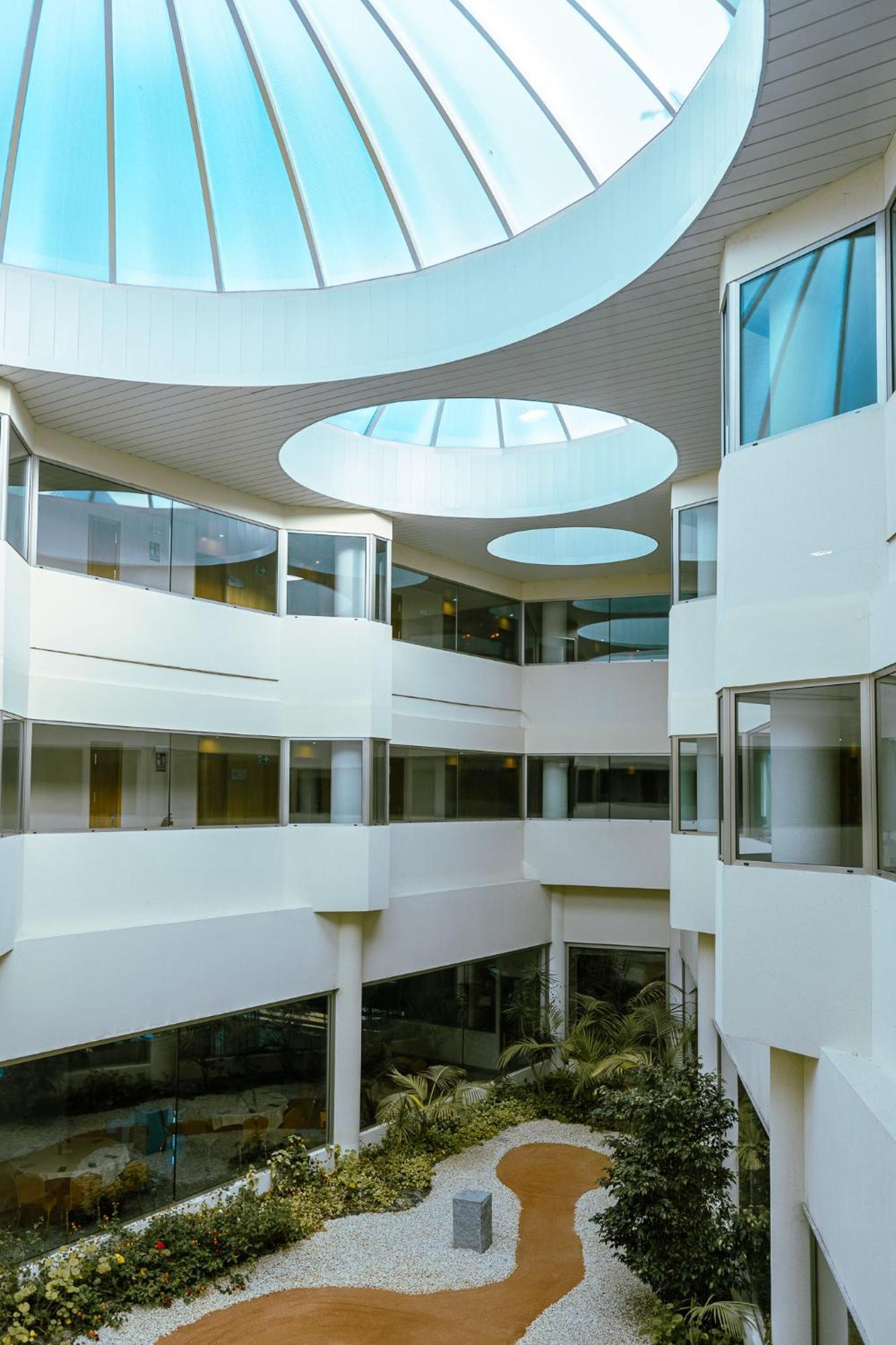 Hotel Fc Villalba Кольядо-Вільяльба Екстер'єр фото