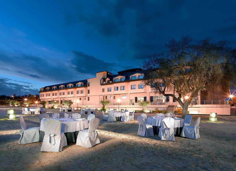 Hotel Fc Villalba Кольядо-Вільяльба Екстер'єр фото